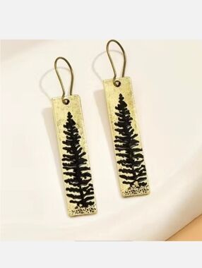 Smoky Mountain Pine Tree Earrings